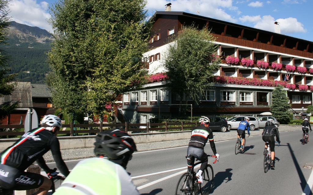 Hotel Larice Bianco Bormio Exterior foto